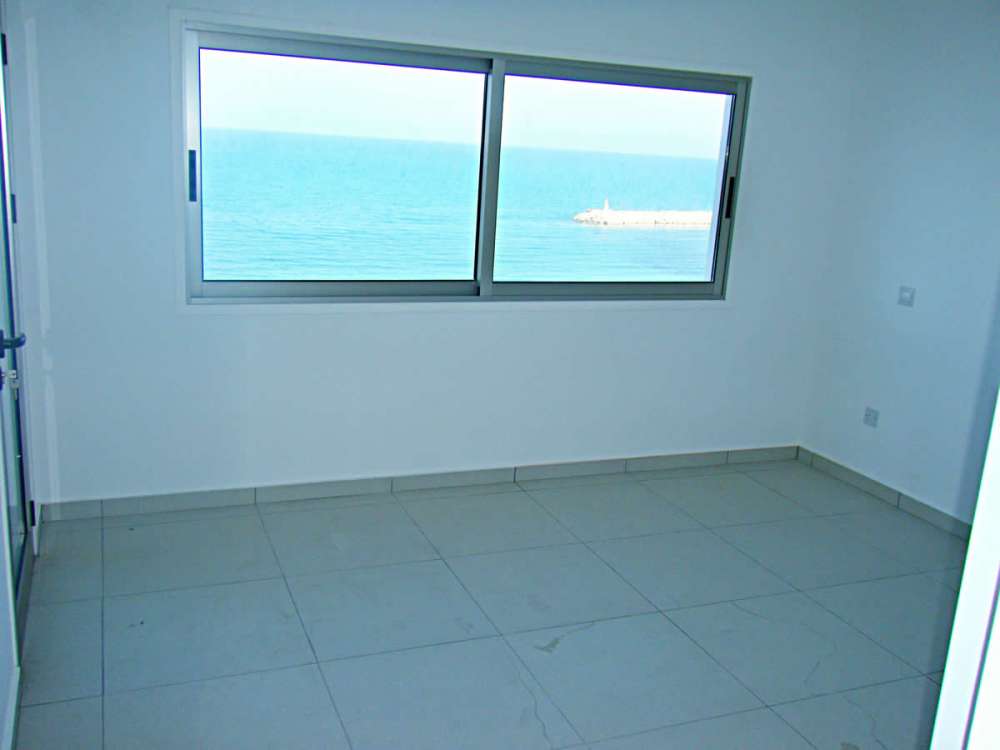 Buy beachfront apartment in Mackenzie Larnaca