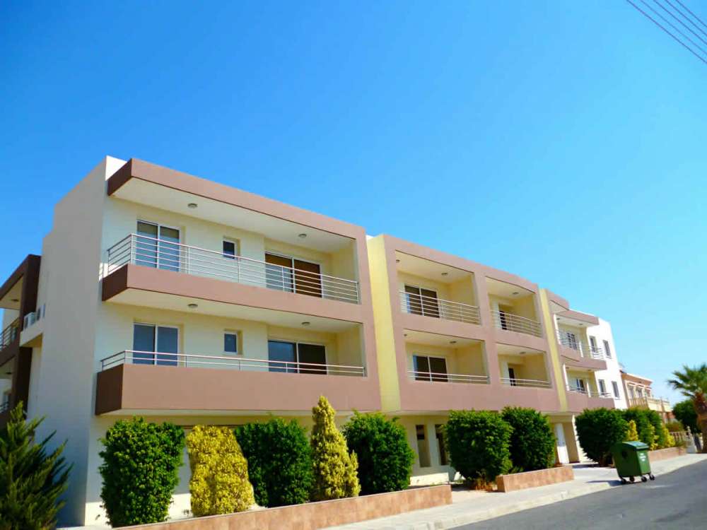 Buy apartment in the village of Oroklini Larnaca