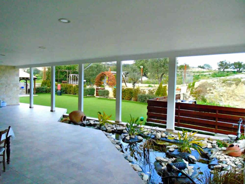 House for sale in Maroni