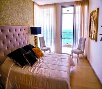 3 bedroom apartment for sale in Limassol next to the beach