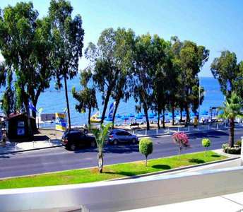 Κύπρος Λεμεσός ετοιμοπαράδοτο διαμέρισμα μπροστά στο κύμα