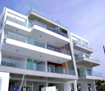 Limassol Agia Fyla apartment for sale with sea view