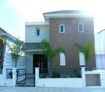 Παραθαλάσσια ανεξάρτητη κατοικία στην Παρεκκλησιά