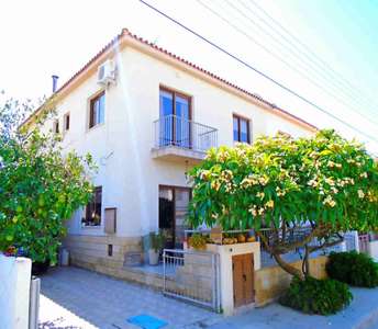 Larnaca Krasa buy home