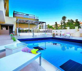 Cyprus Limassol buy ground floor apartment near the sea