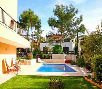Houses for sale in Limassol