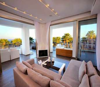 Buy modern apartment in Larnaca