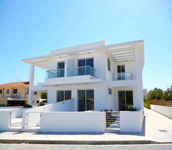 Larnaca Dhekelia seaside ground floor apartment for sale