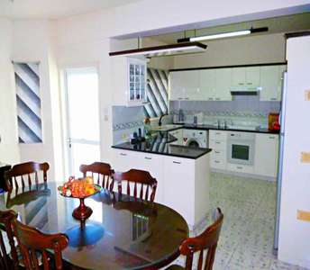 Дом в Ларнаке на продажу