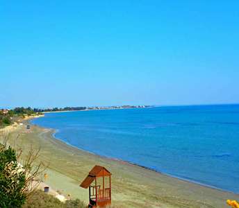 Beach houses in Larnaca for sale
