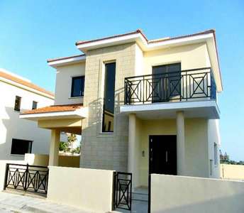 Larnaca Oroklini buy seaside property