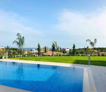 Вилла с видом на море на продажу в Лимассоле