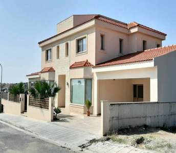 Купить дом в Лимассоле