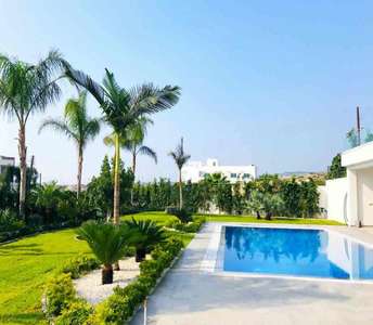 Limassol buy home with pool