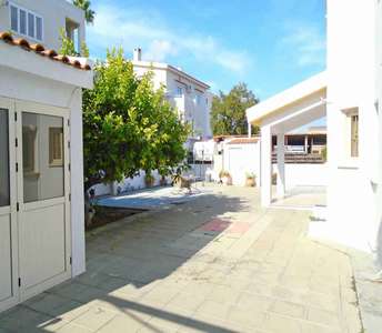 Кипр недвижимость в Ларнаке