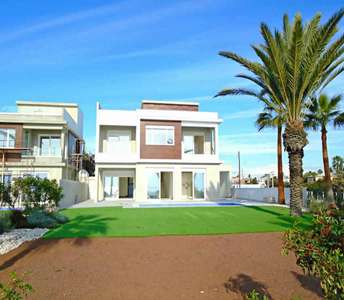 Seafront property in Larnaca