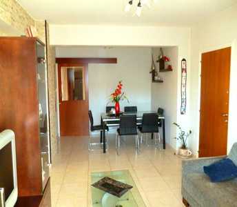 Buy cheap 3 bedroom apartment in Larnaca