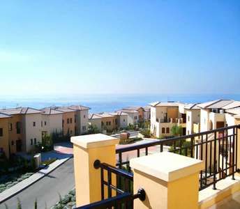 Διαμέρισμα με θέα στη θάλασσα στην Πάφο