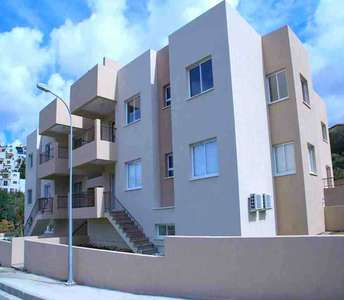 Ready-to-move-in flats for sale in Peyia village