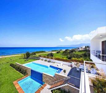 Παραθαλάσσια μονοκατοικία προς πώληση Πάφος