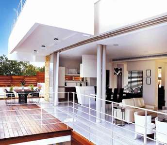 Πάφος παραλιακό ακίνητο προς πώληση