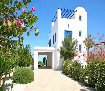 Πάφος Λατσί ακίνητο προς πώληση