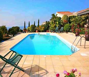 Paphos villa for sale in a golf course complex