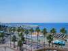 Кипр Ларнака продается квартира на первой линии моря
